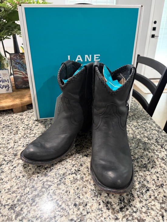 Lane boots Shoes - Lane Plain Jane Black Leather Western shorty Boots